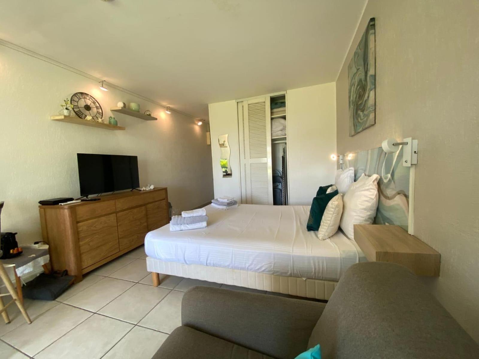 La Source Apartment เลอโกซิเยร์ ภายนอก รูปภาพ