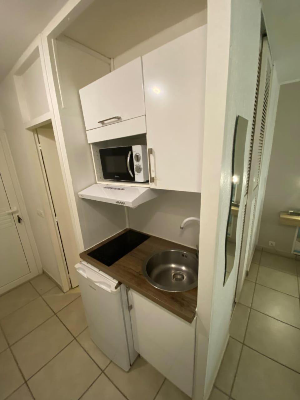La Source Apartment เลอโกซิเยร์ ภายนอก รูปภาพ